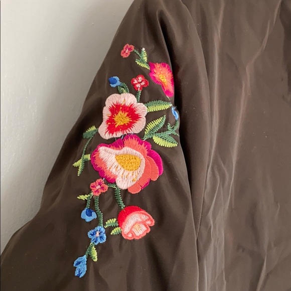 NWOT- Rothschild Embroidered Green Bomber Jacket - Picture 6 of 12